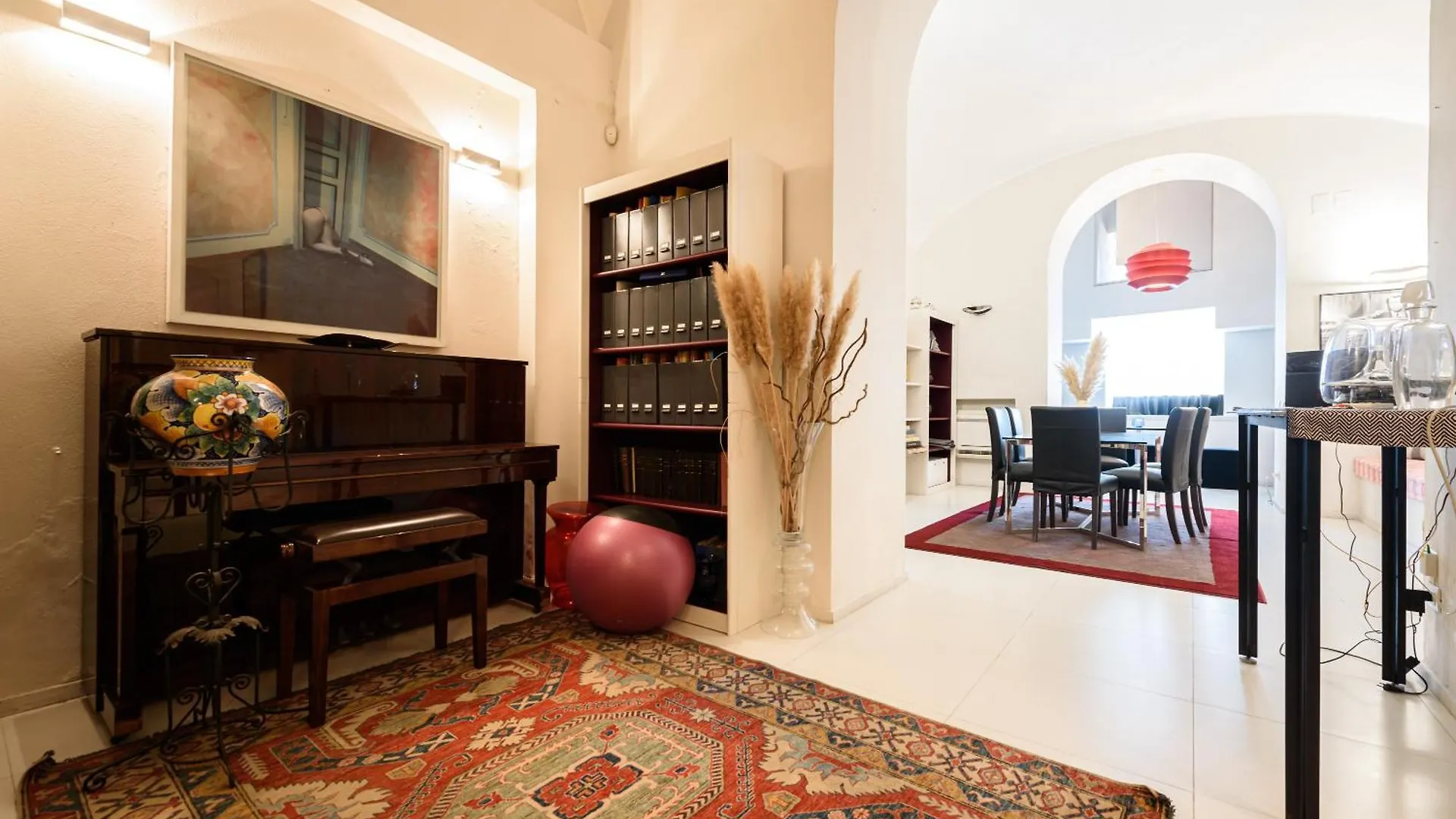 Apartment Via Del Parco Margherita 24 Naples Italy